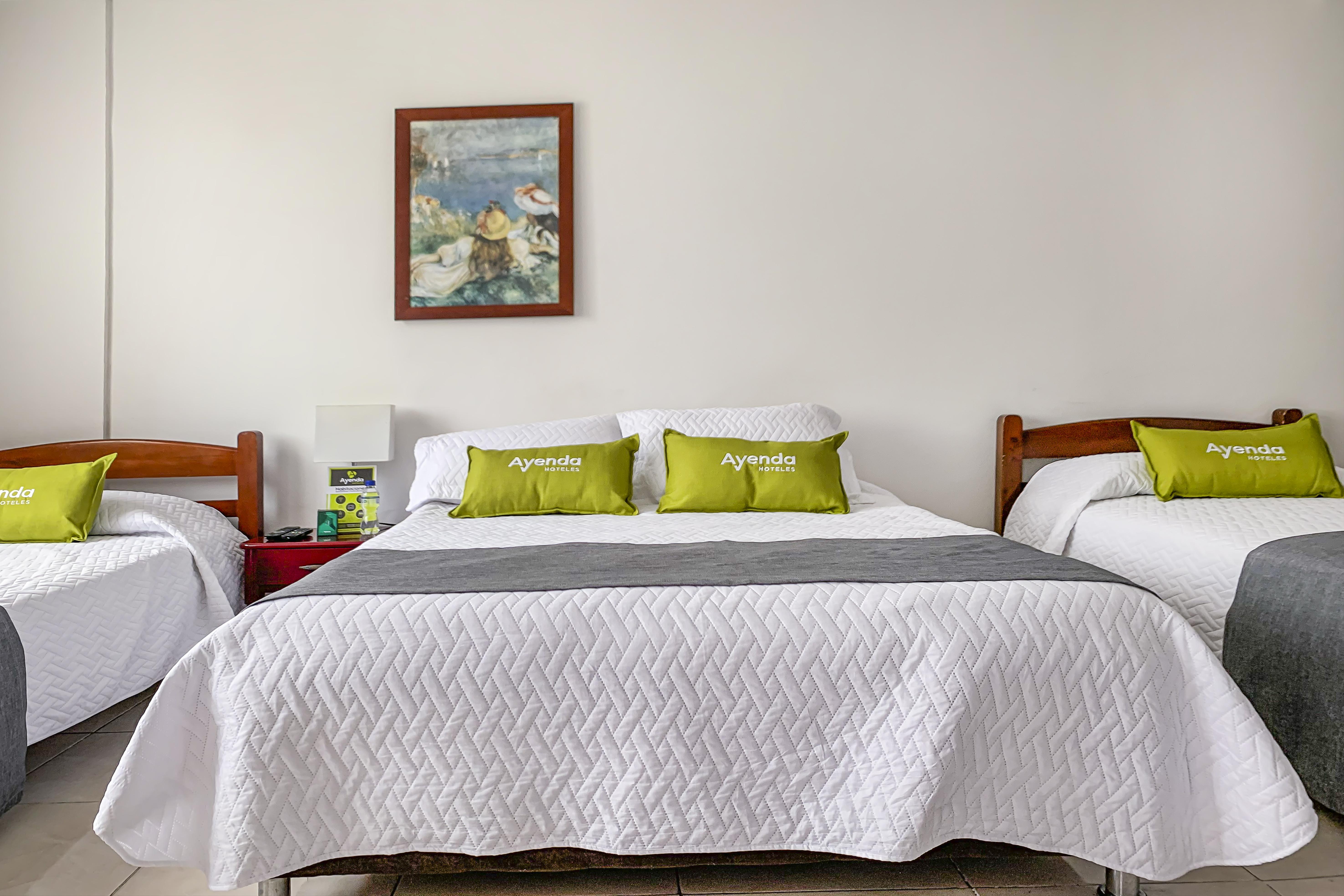 Ayenda 1080 Bogota Alpes Castellana Bed & Breakfast Екстериор снимка