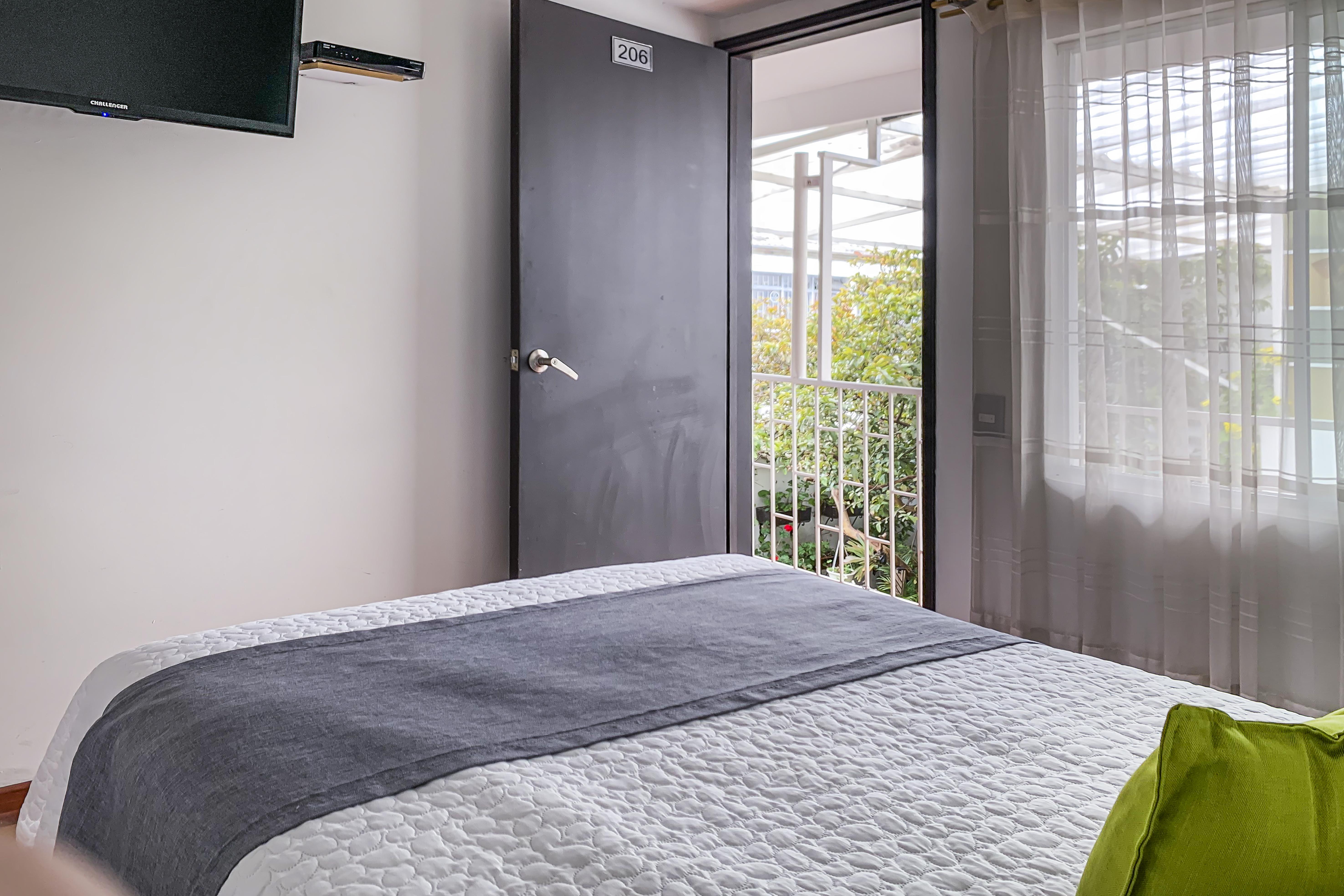 Ayenda 1080 Bogota Alpes Castellana Bed & Breakfast Екстериор снимка